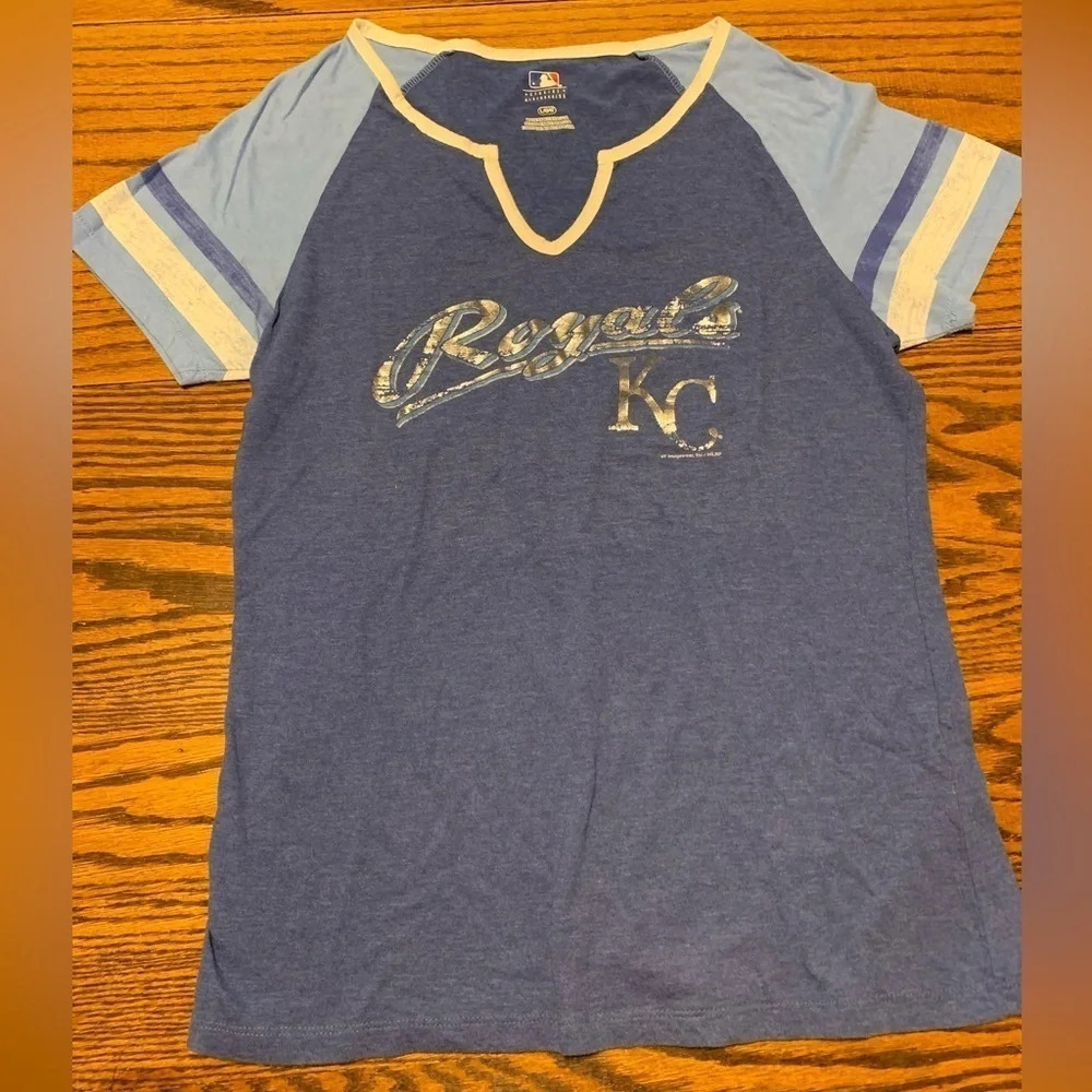 Genuine Merchandise KC Royals tshirt